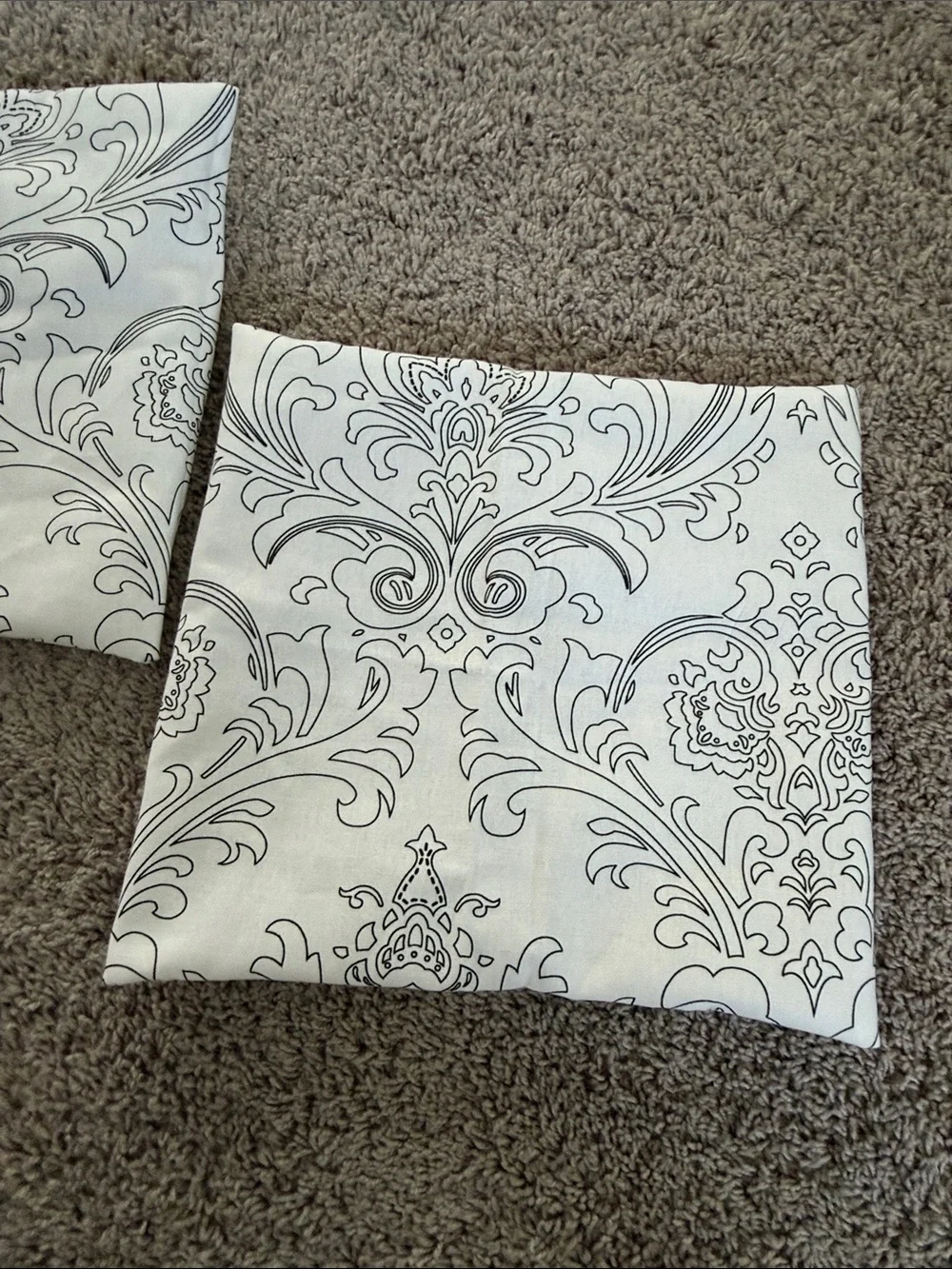 Decorative Damask Accent Pillow Covers in White and Gray - Set of 2